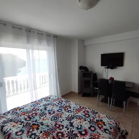 With Sea View Makarska Riviera * 德尔韦尼克