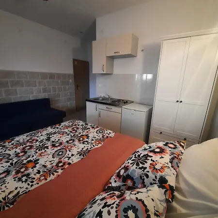 Apartmán With Sea View Drvenik Makarska Riviera *